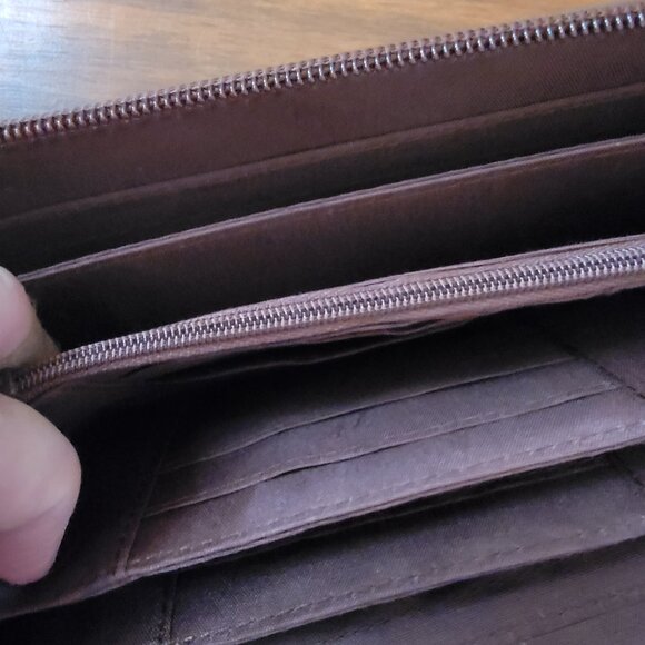 Strada Brown Zip Around Wallet - Picture 12 of 14